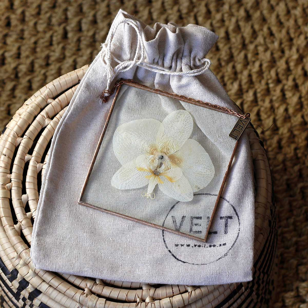 VELT Botanical Frame - Orchid - Shop Online!