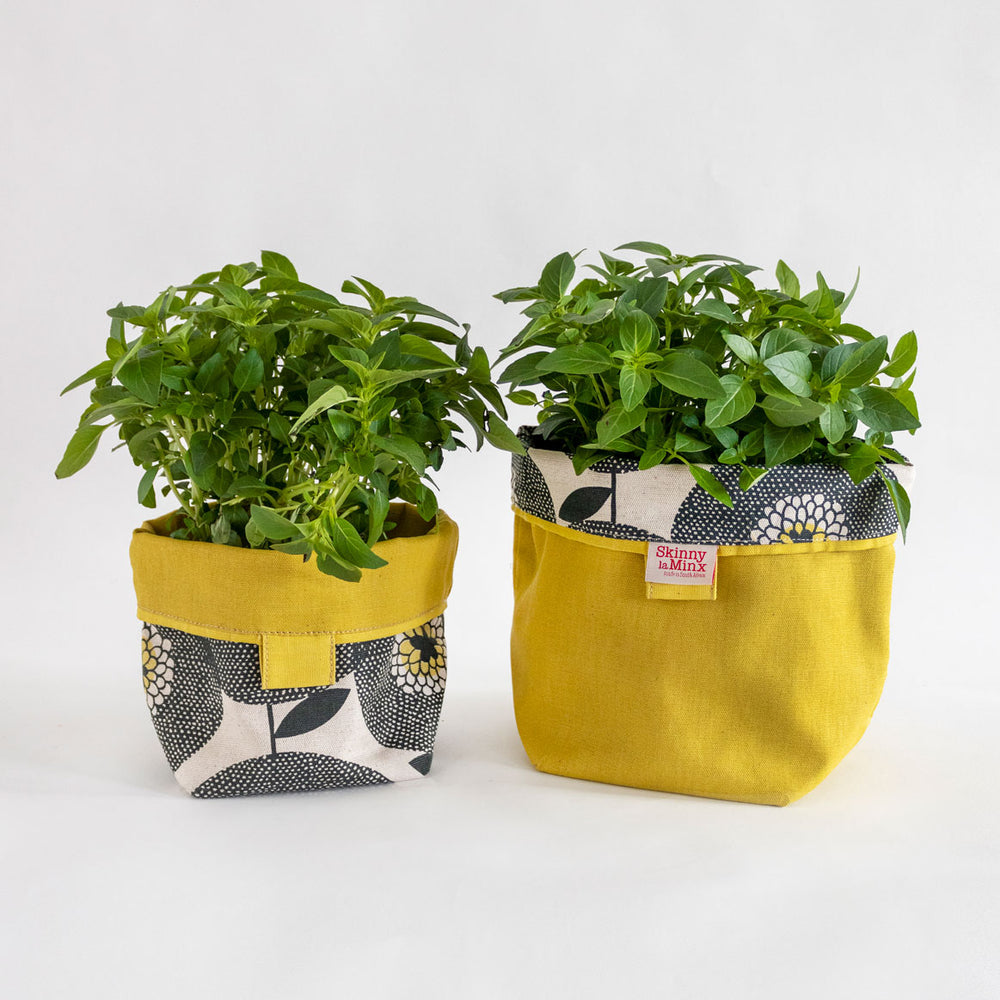 Reversible Soft Bucket - Flowerfields - Penny Black - Shop Online!